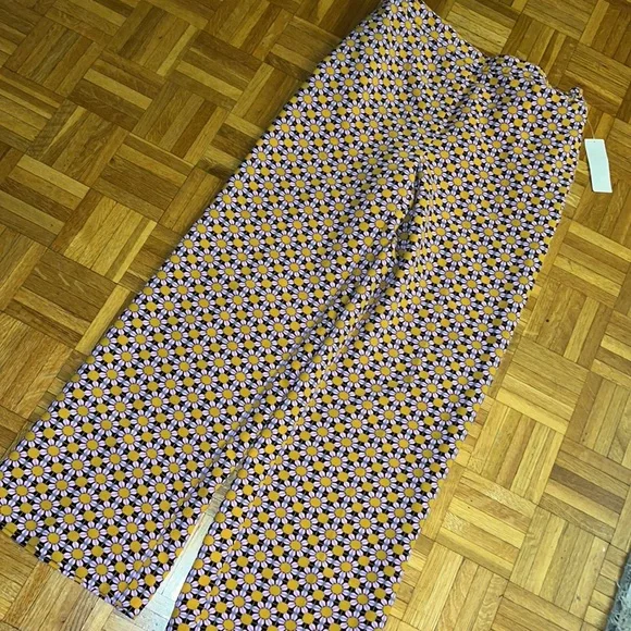 NWT Urban Outfitters culotte pull on trouser floral pants Size Large - Picture 4 of 6